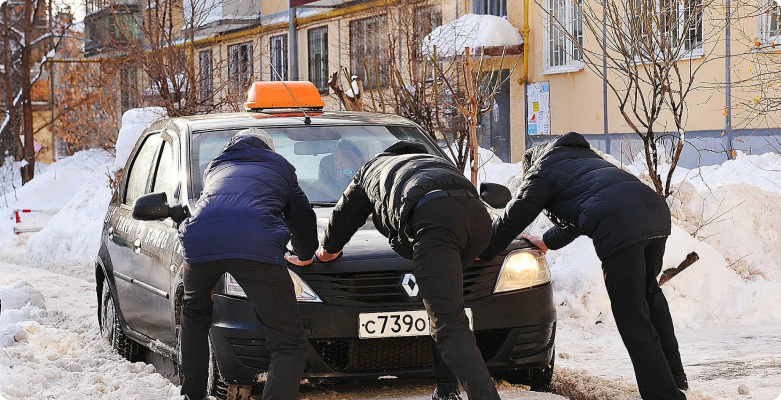 Куда жаловаться, если не чистят снег во дворе